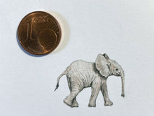 Lade das Bild in den Galerie-Viewer, Elefant Mini Zeichnung mit 1 Cent Stück als Größenvergleich
